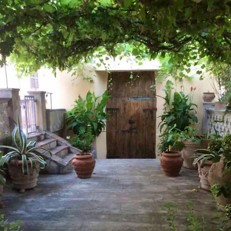 2 Bedrooms With Wifi At Reforzate